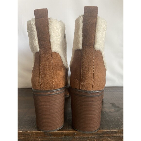 Pierre Dumas Women’s Brown Faux Suede Sherpa Lined Platform Heel Ankle Boots 9 - Picture 4 of 10